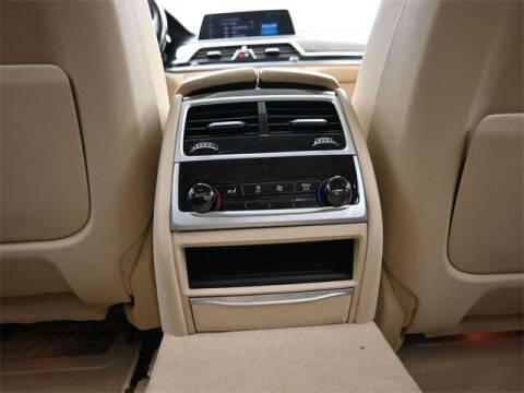 2018 BMW 7 Series 740i