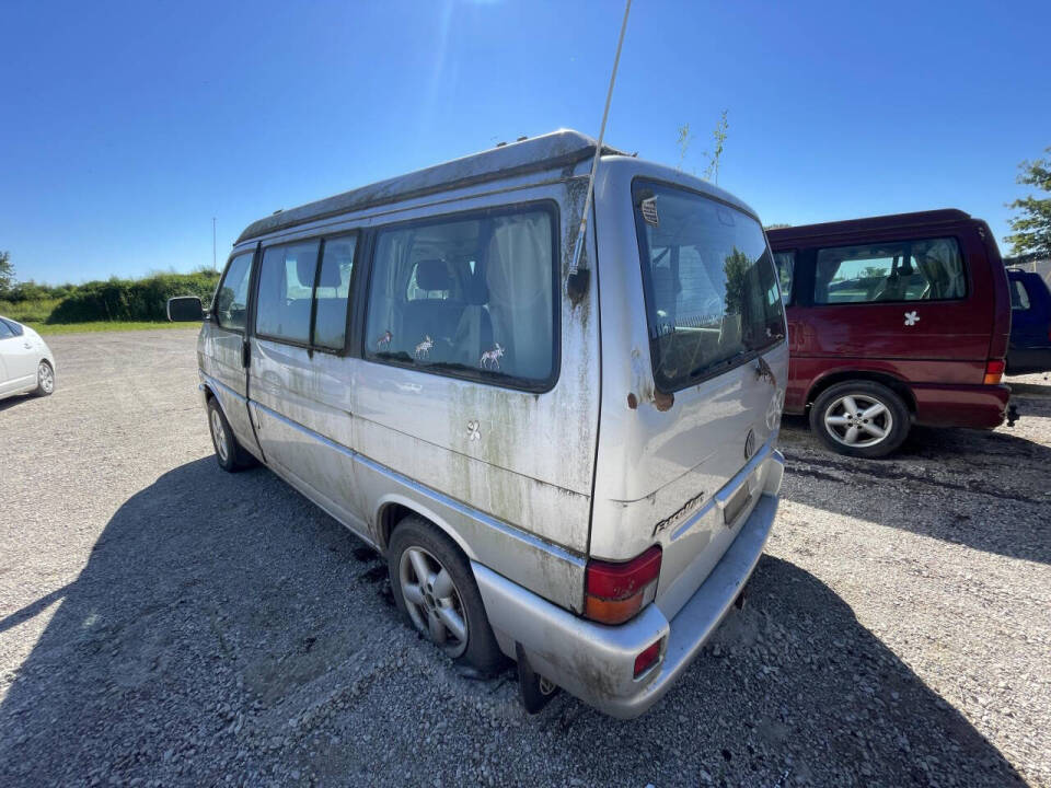 2002 Volkswagen EuroVan for sale at Twin Cities Auctions in Elk River, MN