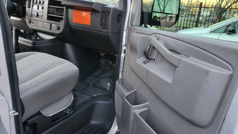 2018 Chevrolet Express LT 3500