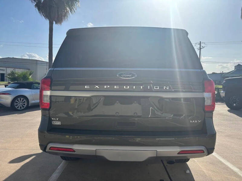 2024 Ford Expedition MAX XLT