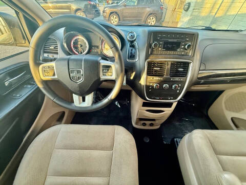 2016 Dodge Grand Caravan American Value Package