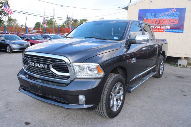 2017 RAM Ram 1500 Pickup Laramie Limited photo 2