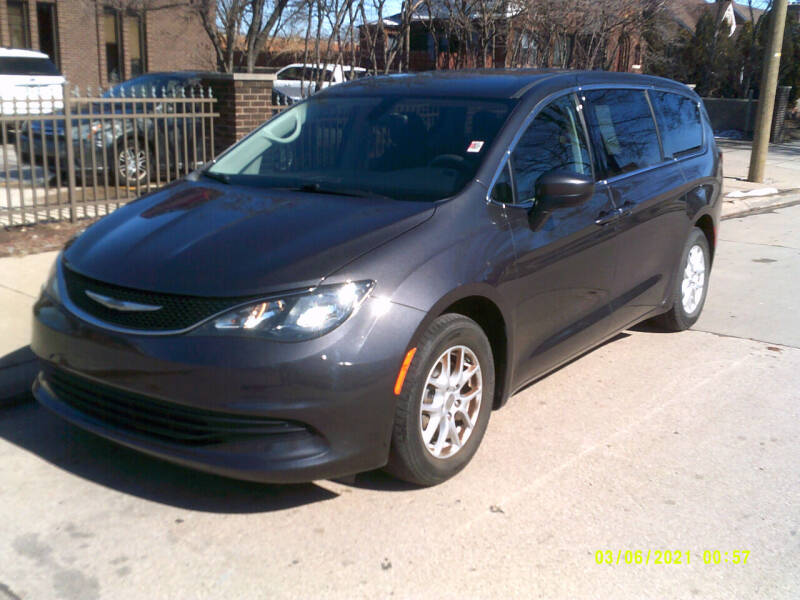 2017 Chrysler Pacifica for sale at Fred Elias Auto Sales in Center Line MI