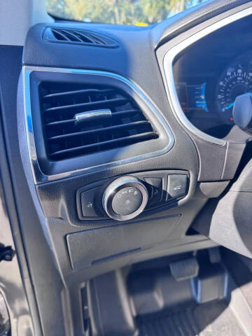 2018 Ford Edge Titanium