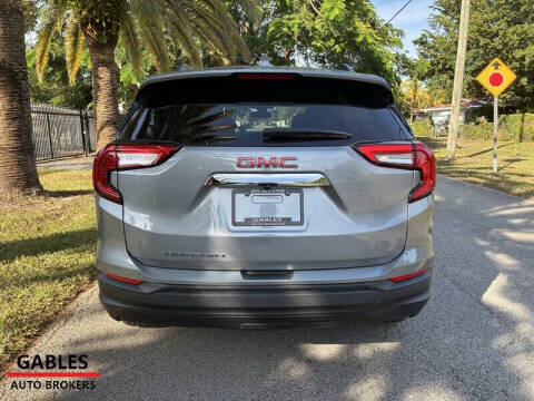 2024 GMC Terrain SLE