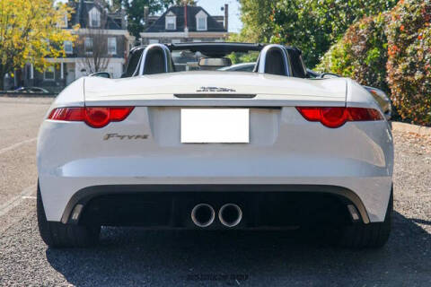 2017 Jaguar F-TYPE Premium