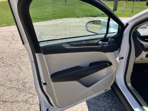 2017 Lincoln MKC Reserve
