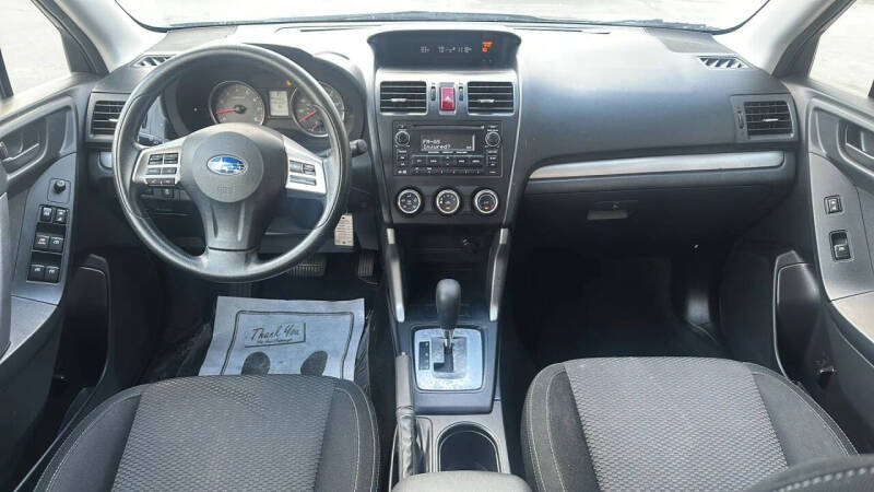 2014 Subaru Forester 2.5i