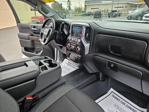 2022 GMC Sierra 1500 Limited Elevation