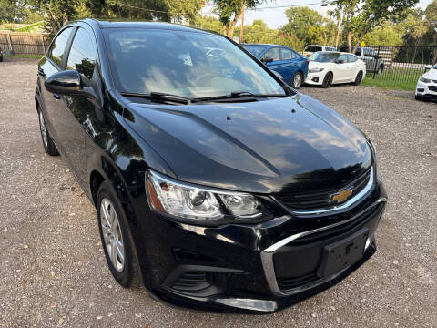 2020 Chevrolet Sonic LS