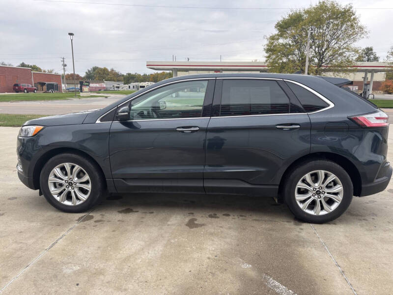 2024 Ford Edge Titanium