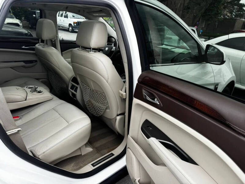 2012 Cadillac SRX Luxury Collection