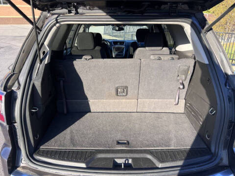 2013 GMC Acadia SLE-2