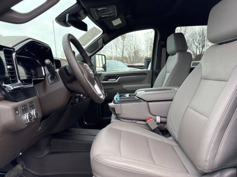 2025 GMC Sierra 2500HD