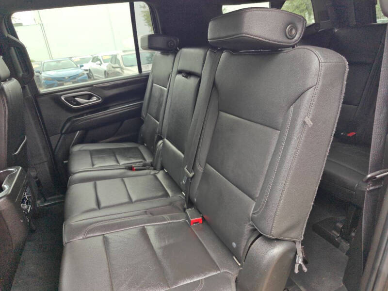 2021 Chevrolet Suburban LT