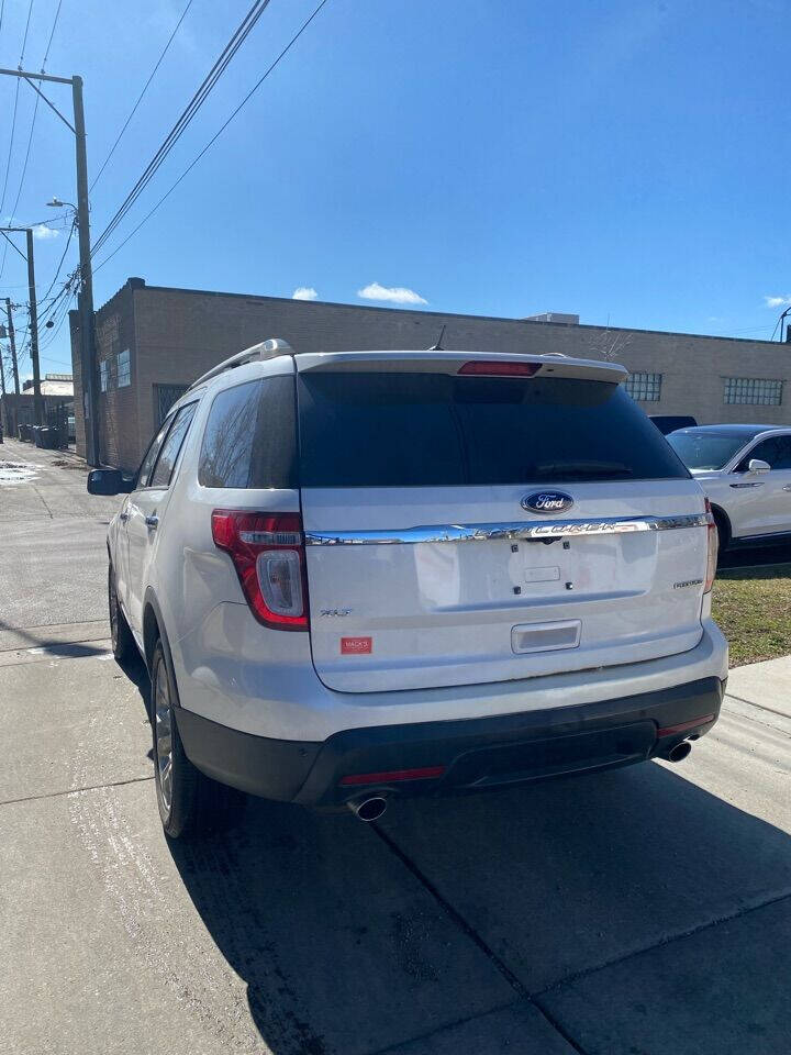 2013 Ford Explorer for sale at Northwest Autoworks in Chicago, IL