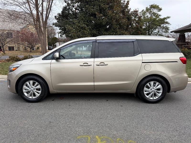 2016 Kia Sedona LX