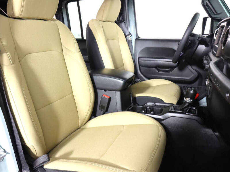 2023 Jeep Wrangler Willys