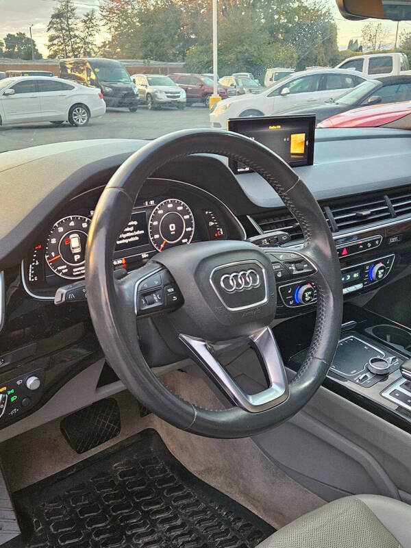 2017 Audi Q7 3.0T quattro Prestige