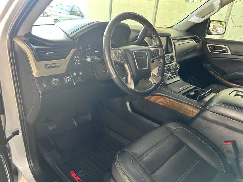 2020 GMC Yukon Denali