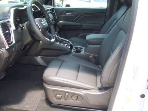 2025 GMC Canyon Elevation