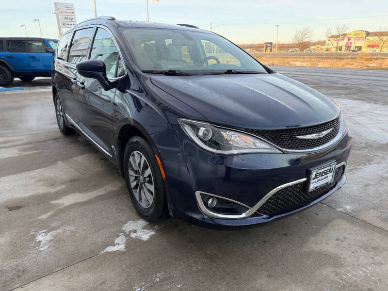 2020 Chrysler Pacifica Touring L Plus