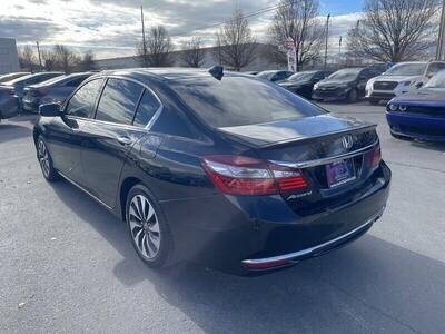 2017 Honda Accord Hybrid EX-L photo 9