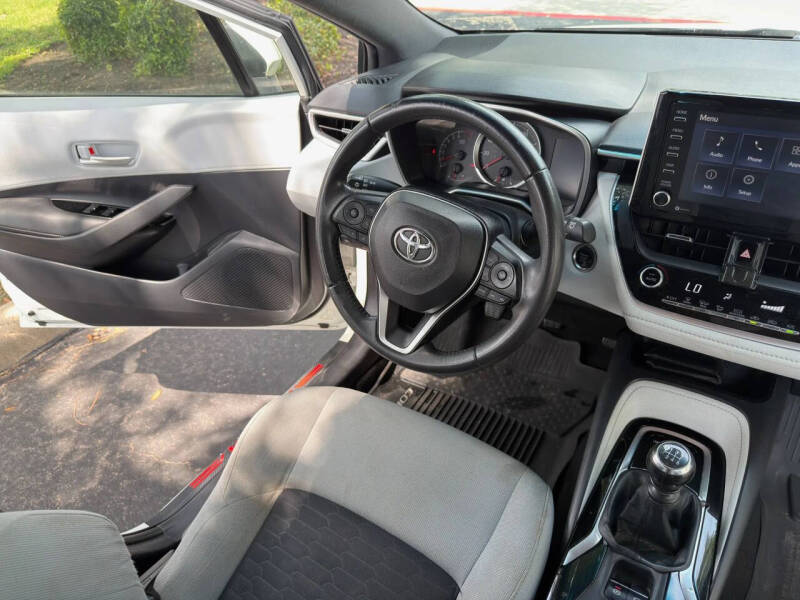 2020 Toyota Corolla Hatchback SE