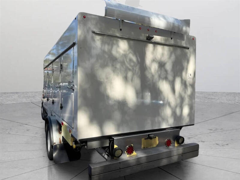 2017 Ford E-Series E-450 SD