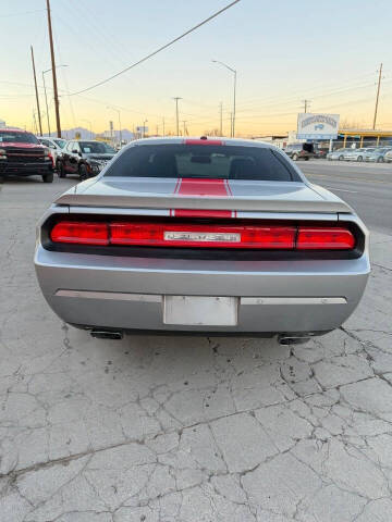2013 Dodge Challenger Rallye Redline Appearance Group