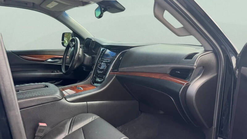 2015 Cadillac Escalade Premium