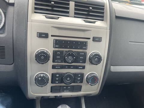 2010 Ford Escape XLT