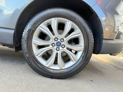 2019 Ford Edge Titanium
