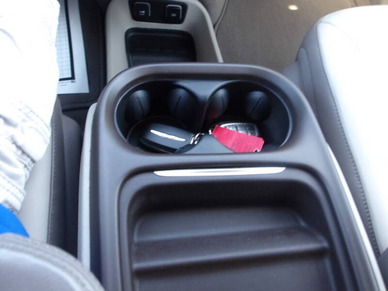 2017 Chrysler Pacifica Touring Plus