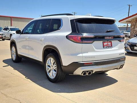 2024 GMC Acadia Elevation