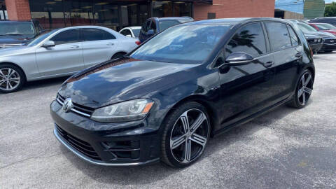 2016 Volkswagen Golf R
