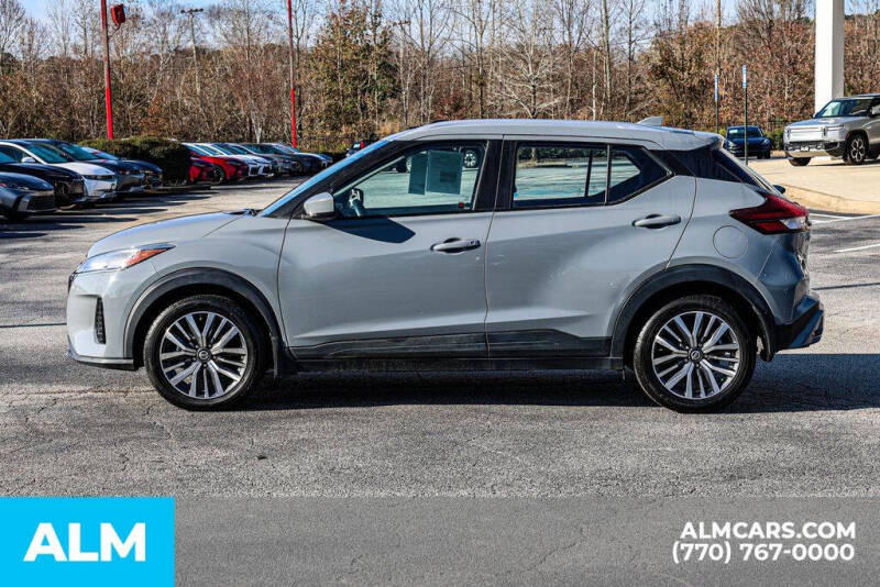 2021 Nissan Kicks SV