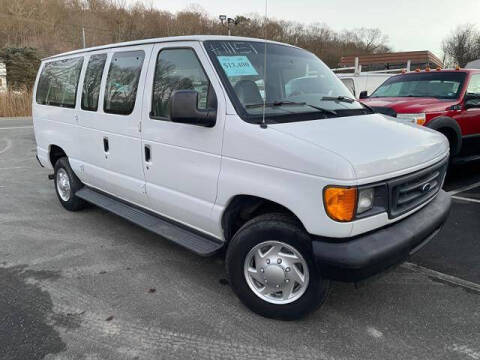 2006 Ford E-Series for sale at Vans Vans Vans INC in Blauvelt NY