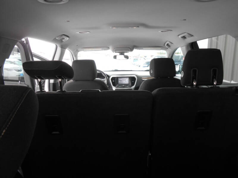 2019 GMC Acadia SLE-2