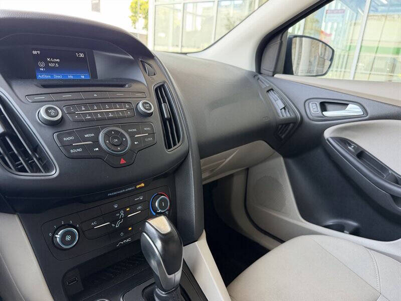 2016 Ford Focus SE