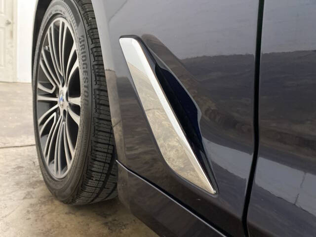 2020 BMW 5 Series 530i