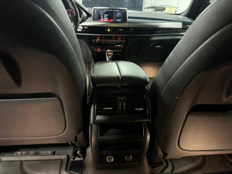 2019 BMW X6 xDrive35i