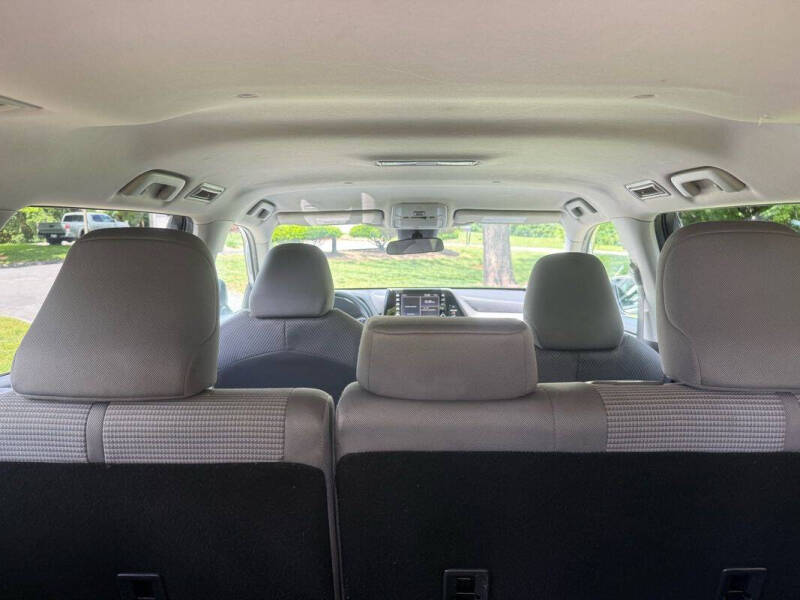 2020 Toyota Highlander L