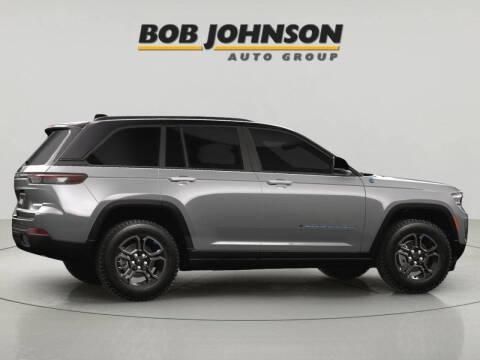 2023 Jeep Grand Cherokee Trailhawk 4xe