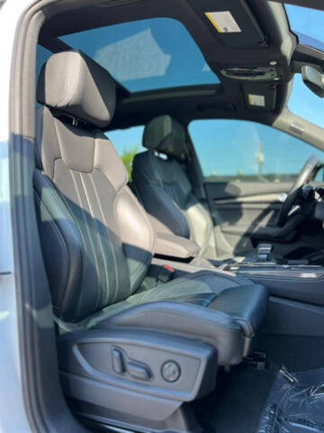 2023 Audi SQ5 3.0T quattro Premium Plus