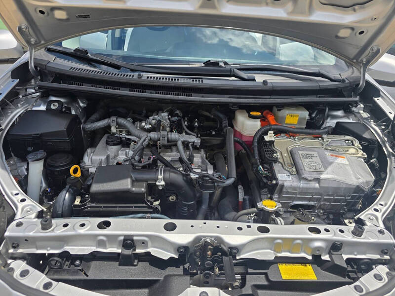 2014 Toyota Prius c Four