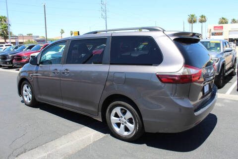 2017 Toyota Sienna