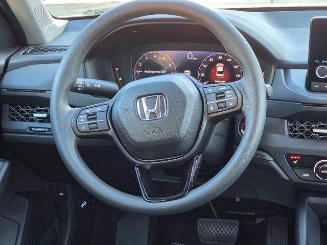 2025 Honda Accord SE