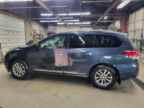 2016 Nissan Pathfinder for sale at Chuck's Sheridan Auto in Mount Pleasant WI