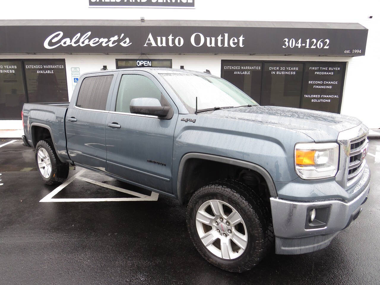 2014 GMC Sierra 1500 for sale at Colbert's Auto Outlet in Hickory, NC